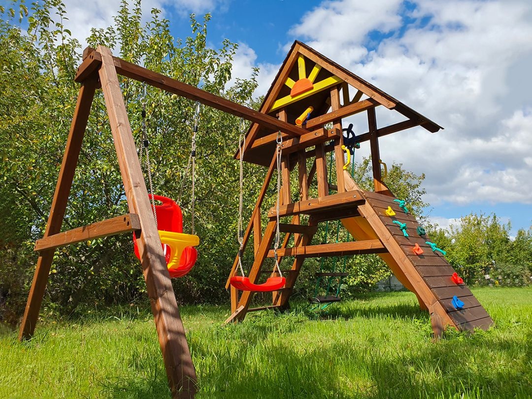 Детская площадка Выше Всех Звезда